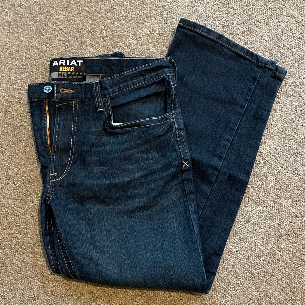 Men’s Ariat Rebar M4 Low Rise Bootcut Jeans. Like new condition. Size 36/32.